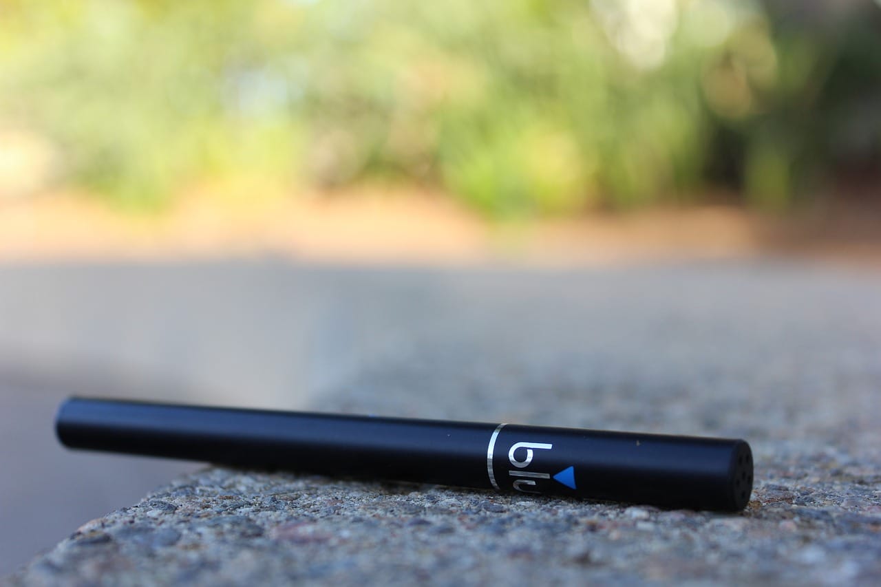 Appropriate Conduct with Vape Pens in Public Areas